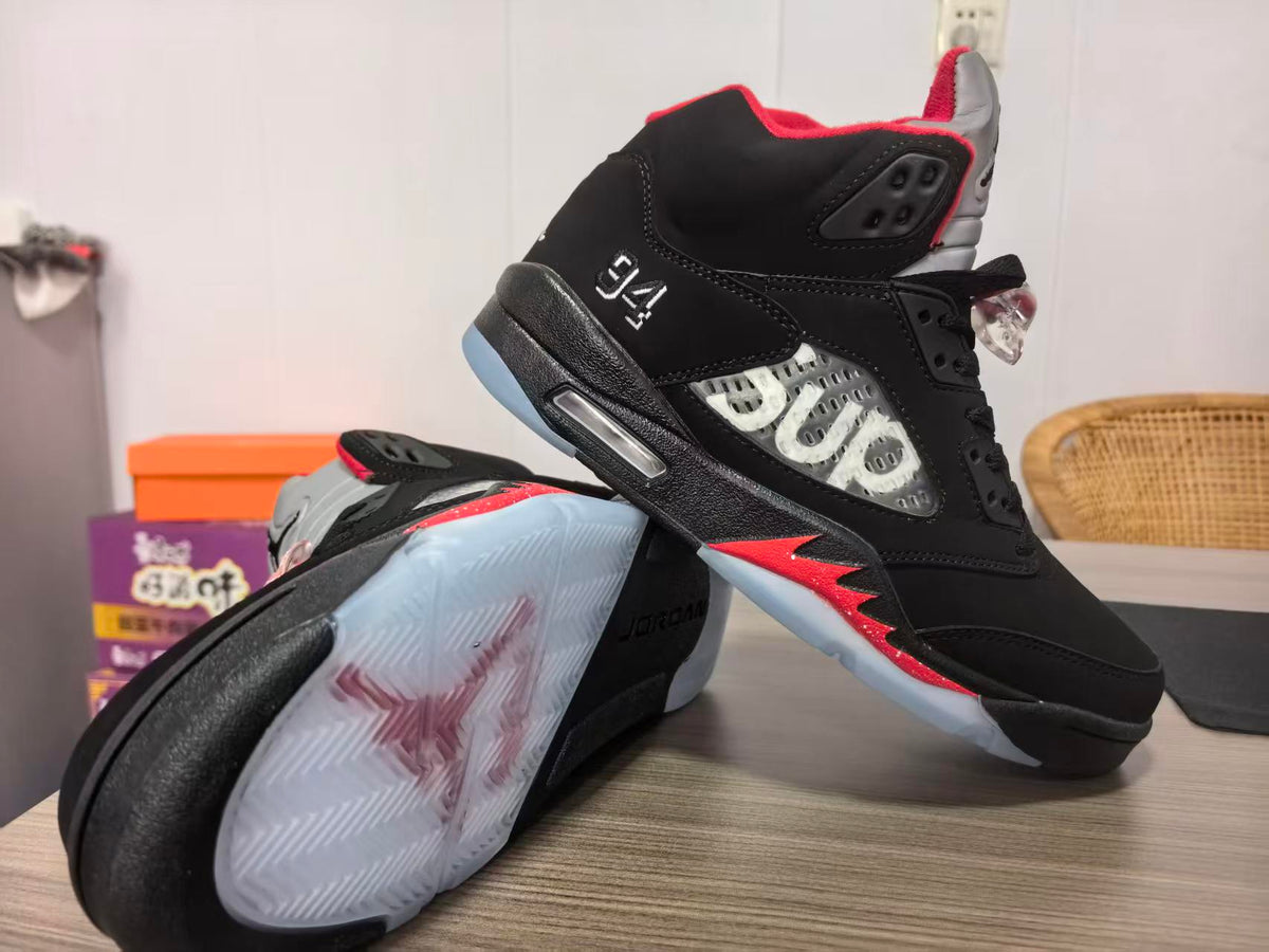 Supreme x Air Jordan 5 Retro “Black”