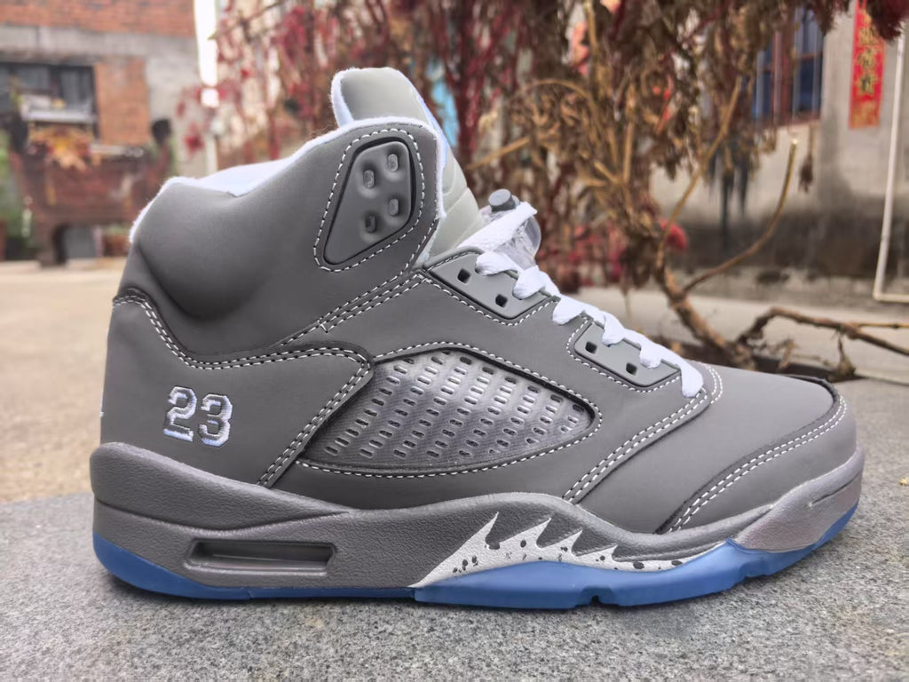Air Jordan 5 Wolf Grey 2026