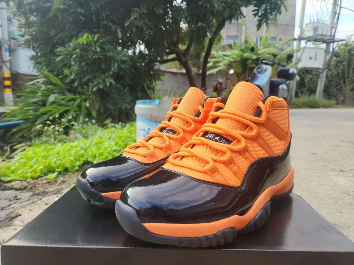 Air Jordan 11 Retro Black Orange