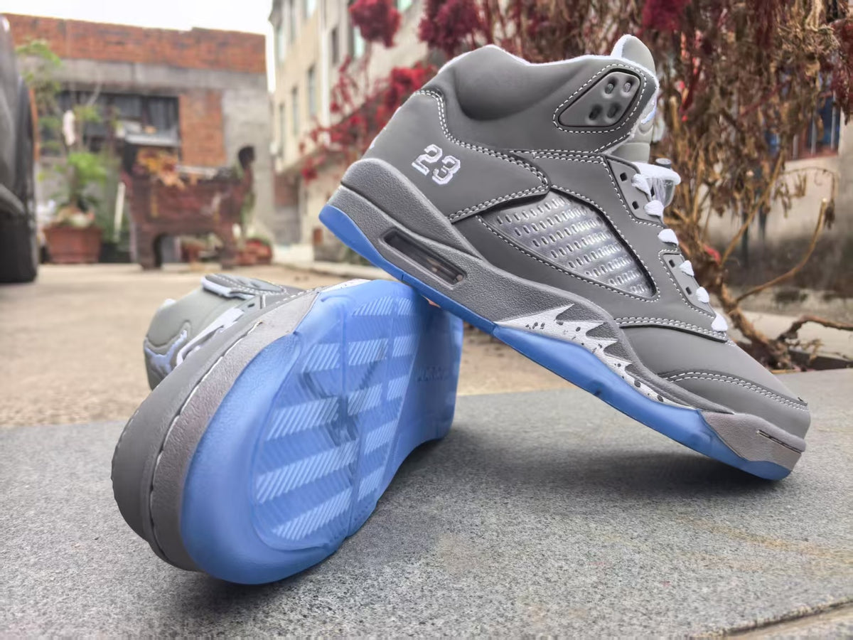 Air Jordan 5 Wolf Grey 2026