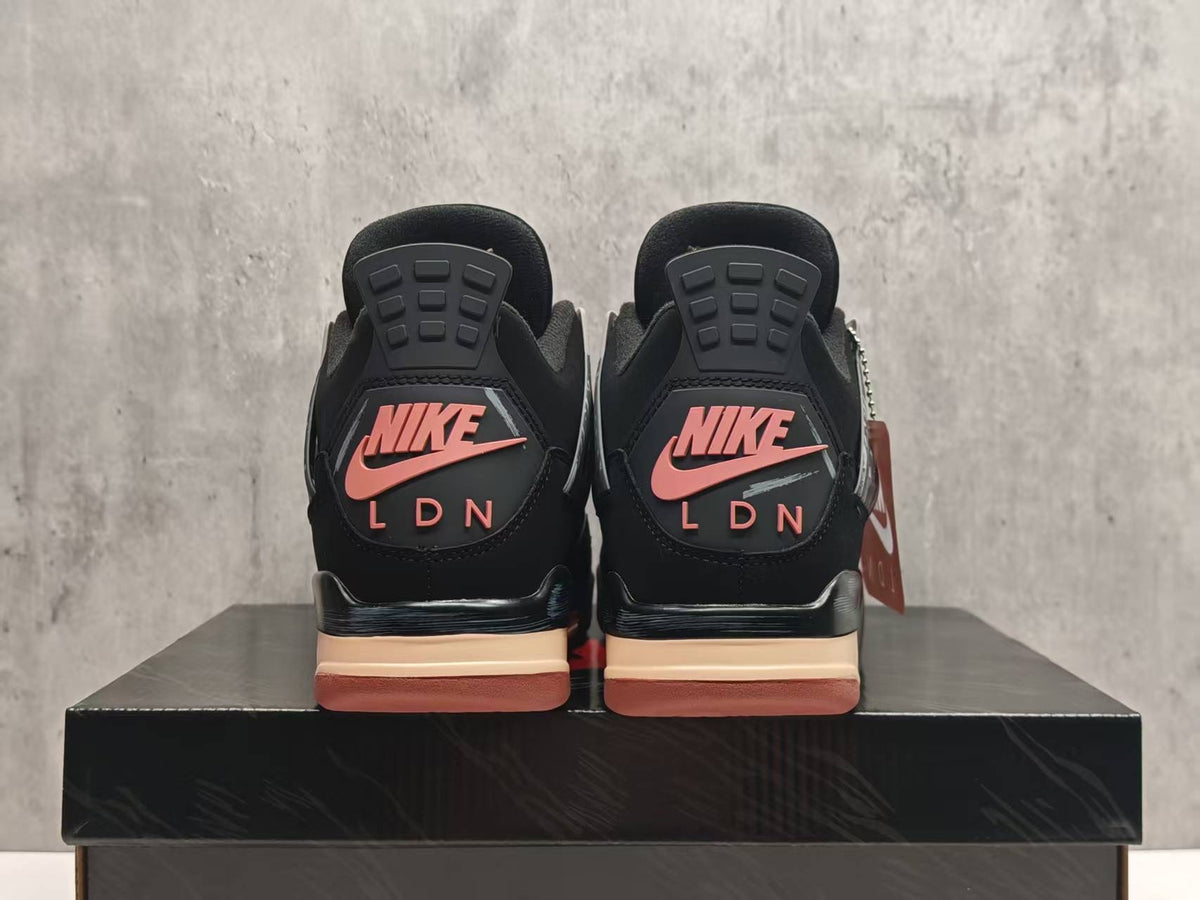Air Jordan 4 Retro London