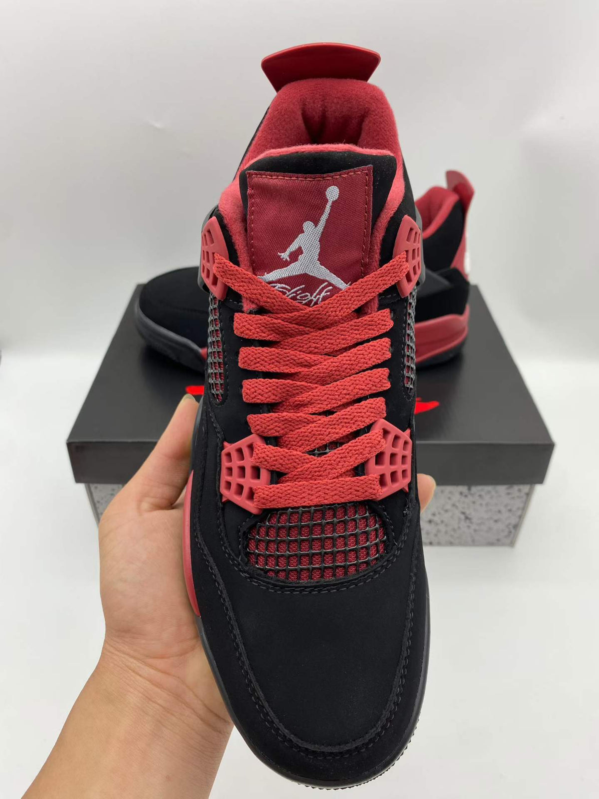 Air Jordan 4 Retro “Red Thunder”