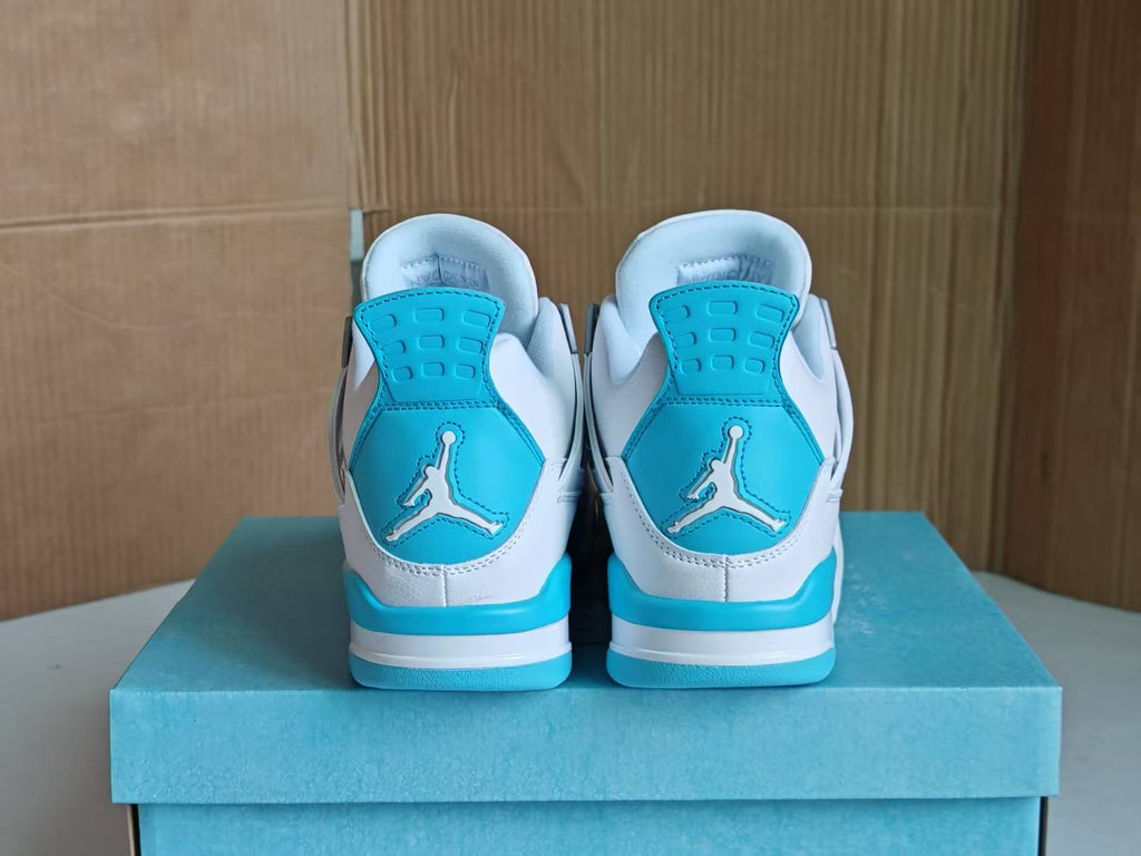 Air Jordan 4 Retro Military Blue 2024