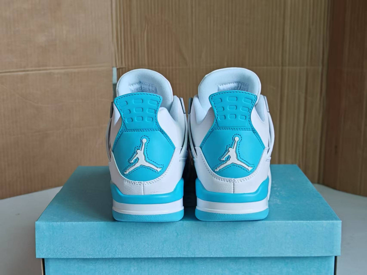 Air Jordan 4 Retro Military Blue 2024