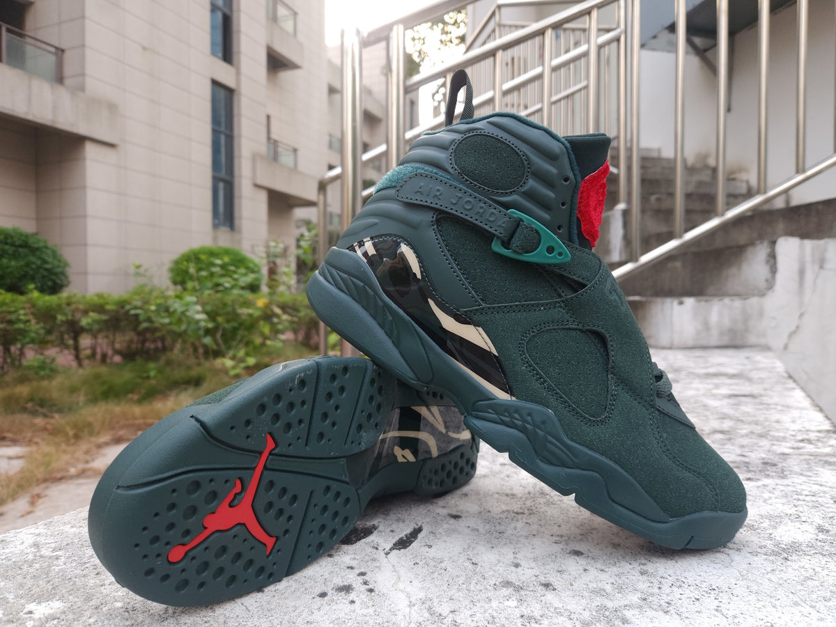 Air Jordan 8 Retro Dark Green Red