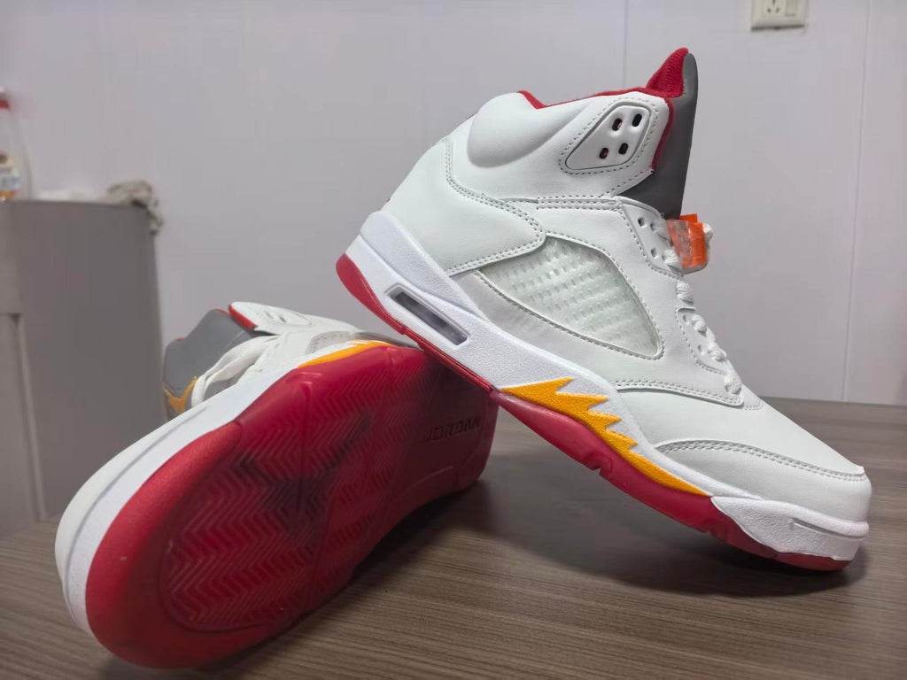 Women’s Air Jordan 5 Retro “White Sunset”