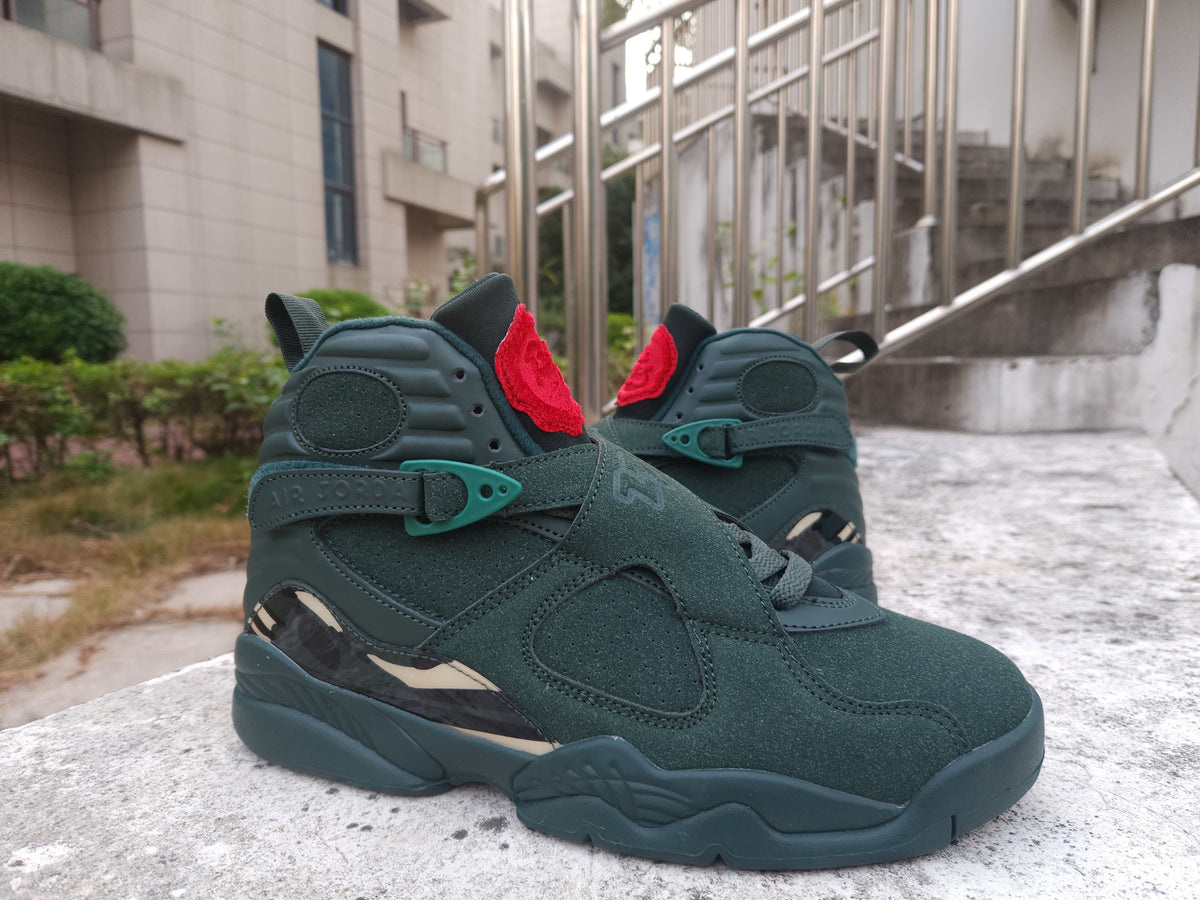 Air Jordan 8 Retro Dark Green Red