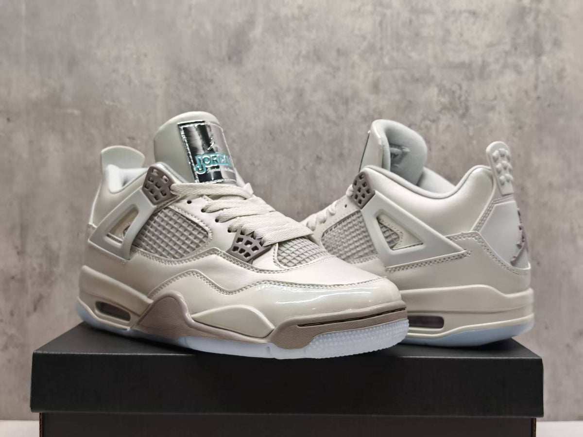 Women's Air Jordan 4 Retro Frozen Moments