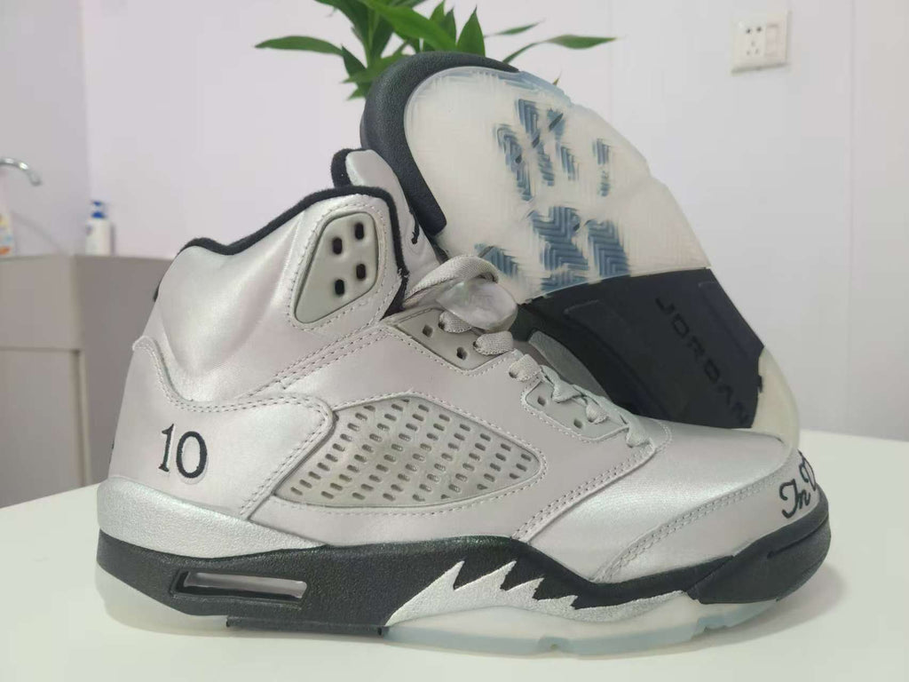 Women’s Air Jordan 5 Retro “Wings”
