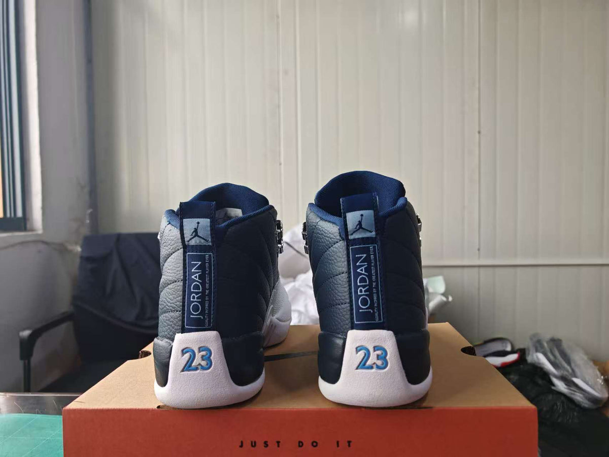 Air Jordan 12 Retro Obsidian