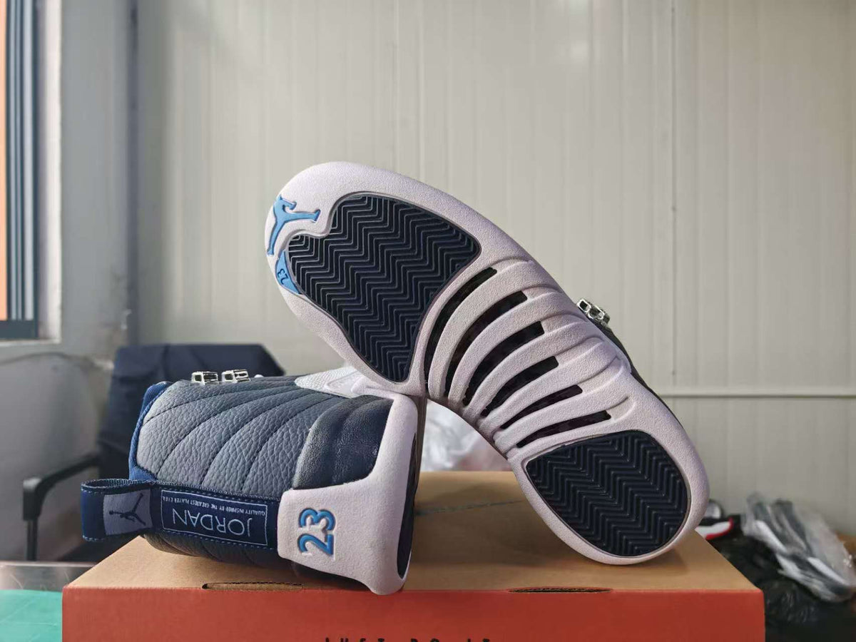 Air Jordan 12 Retro Obsidian