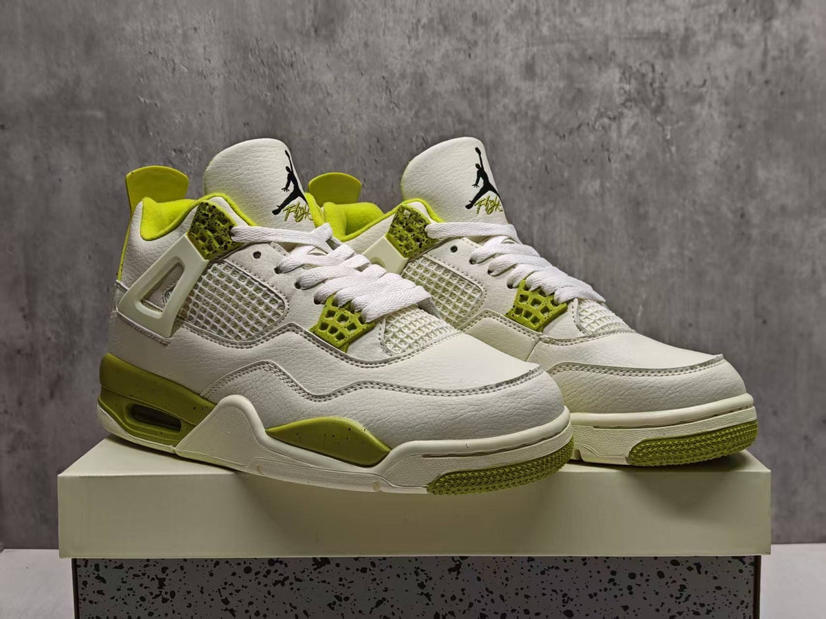 Women’s Air Jordan 4 Retro “Oil Green”