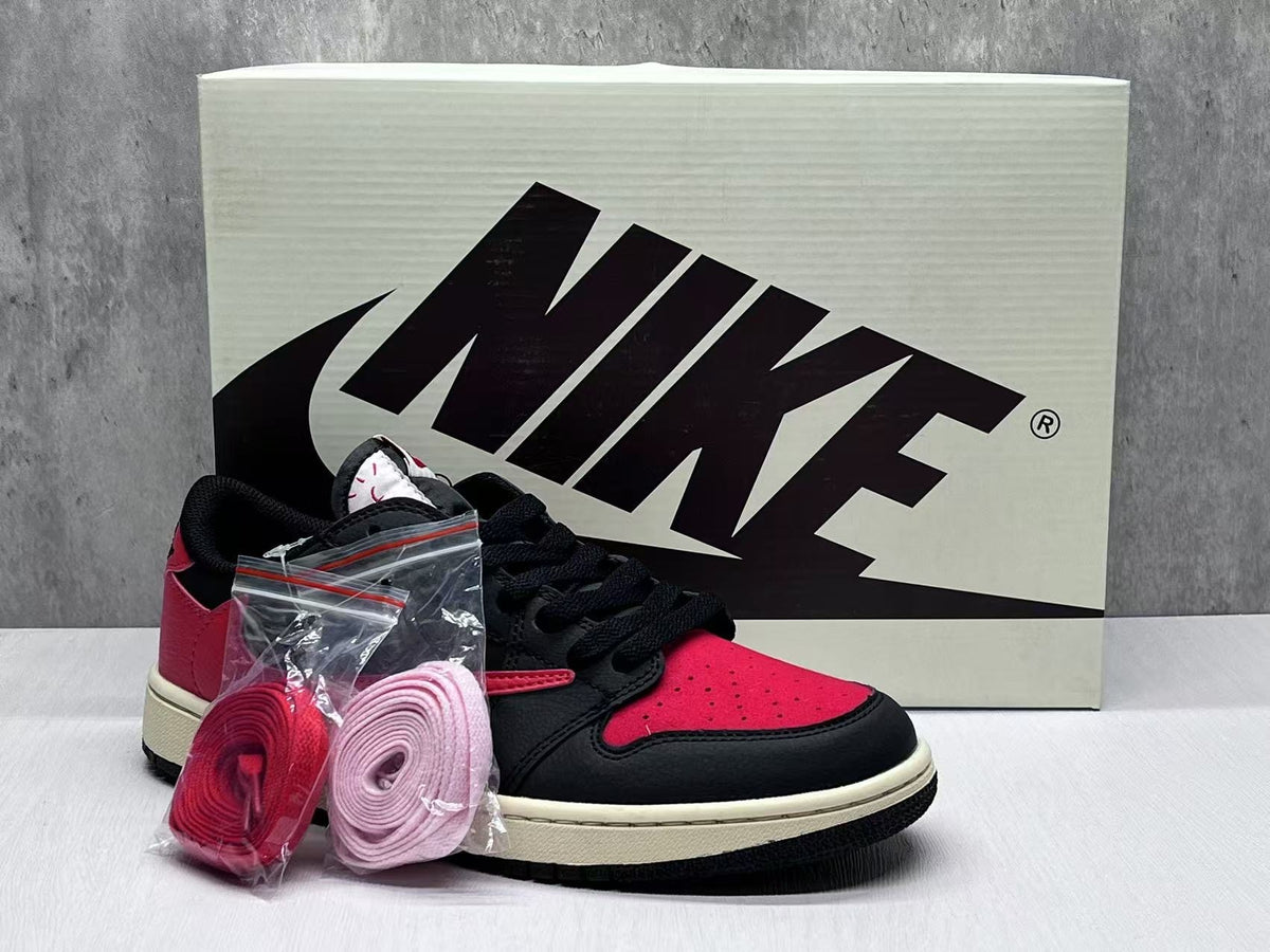 Air Jordan 1 Retro Low OG Black Varsity Red