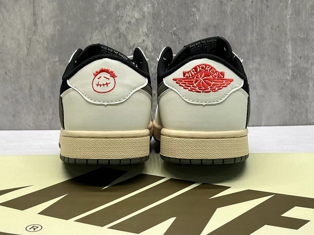 Travis Scott x Air Jordan 1 Low OG Medium Olive