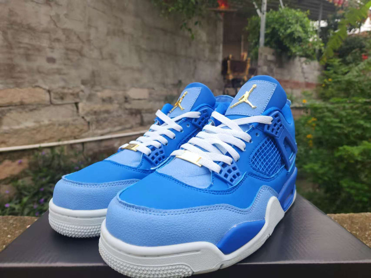 Air Jordan 4 Retro Blue Gold