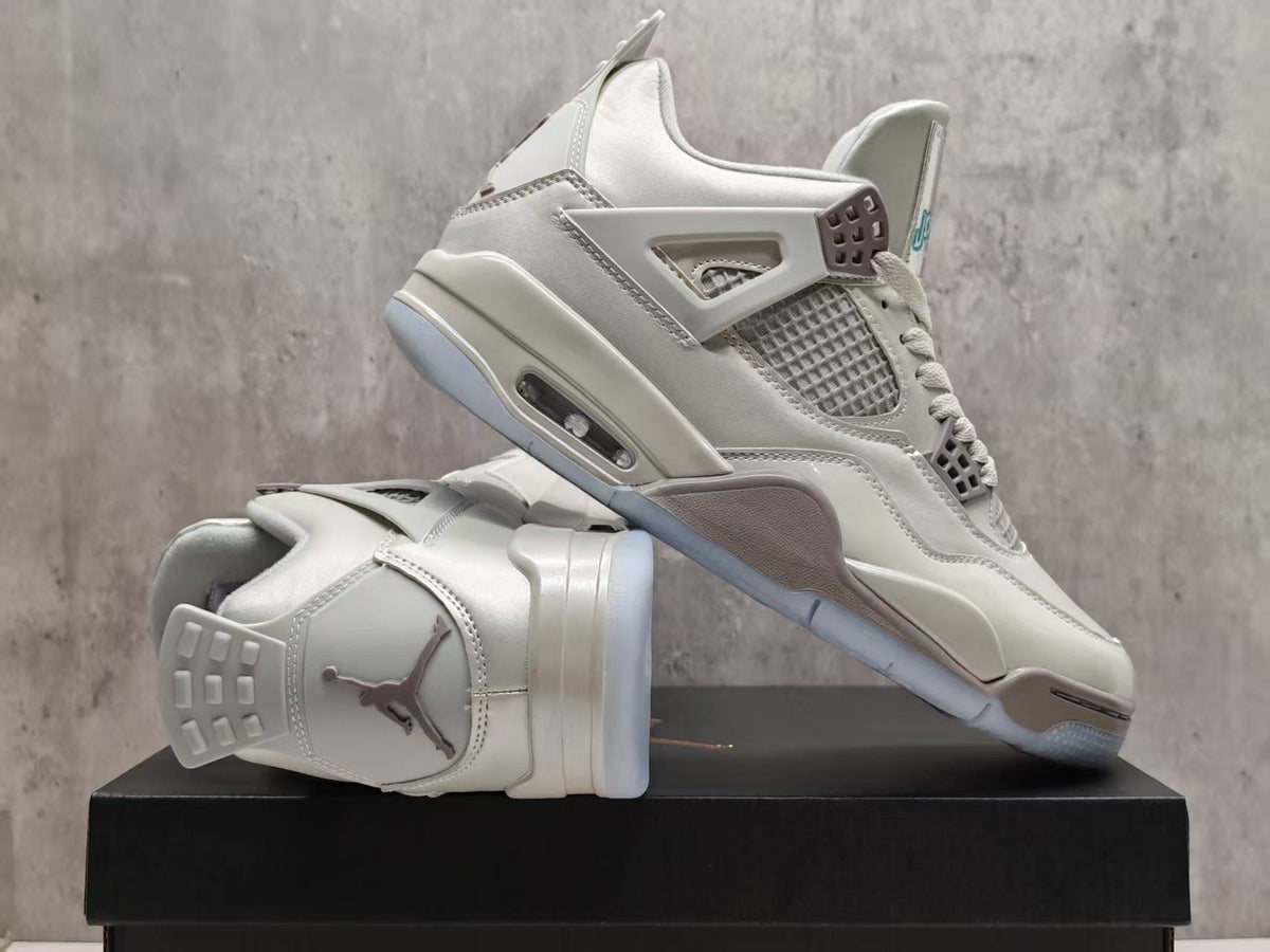 Women's Air Jordan 4 Retro Frozen Moments