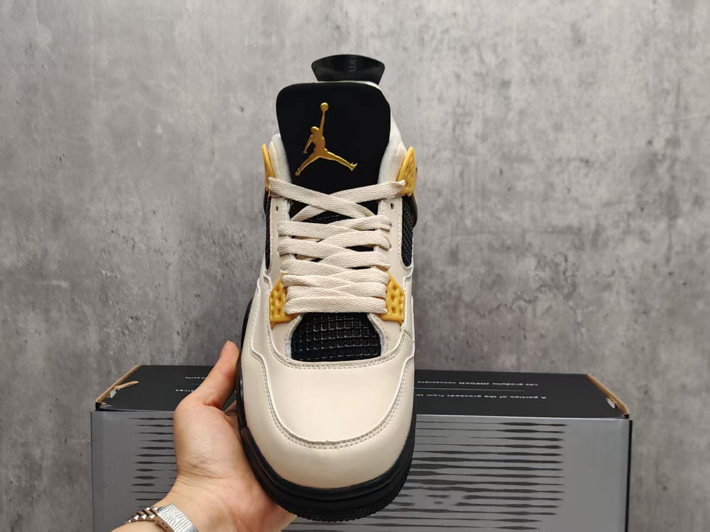 Air Jordan 4 Retro Musik