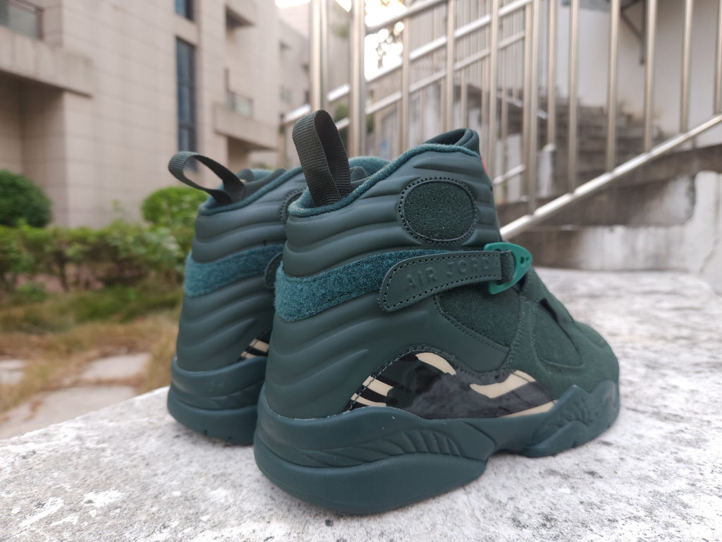 Air Jordan 8 Retro Dark Green Red