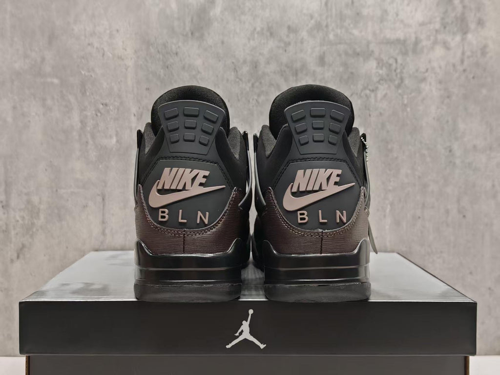 Air Jordan 4 Retro “Berlin”