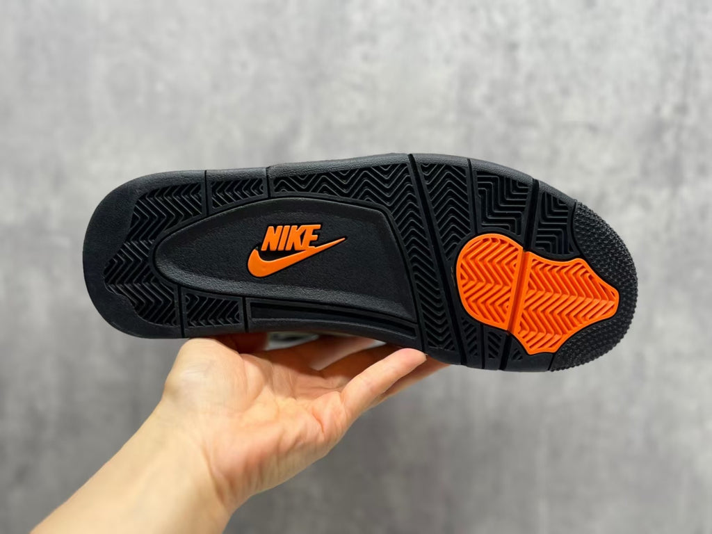 Undefeated x Air Jordan 4 Retro 2025
