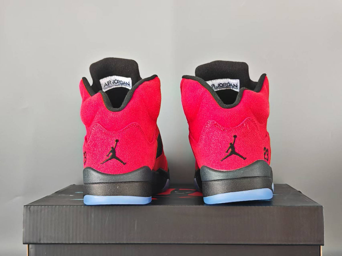 Air Jordan 5 Retro “Raging Bull” 2021