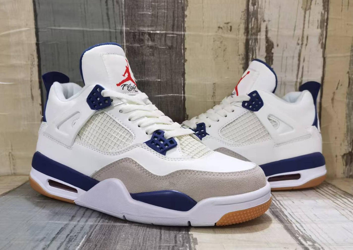 Air Jordan 4 Retro White Navy Gum Sole