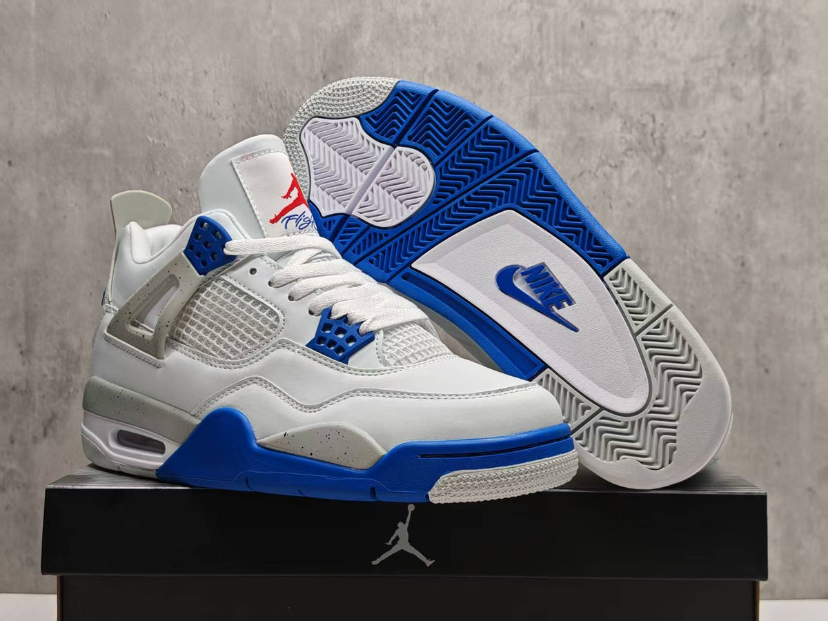 Air Jordan 4 Retro “Military Blue” 2006